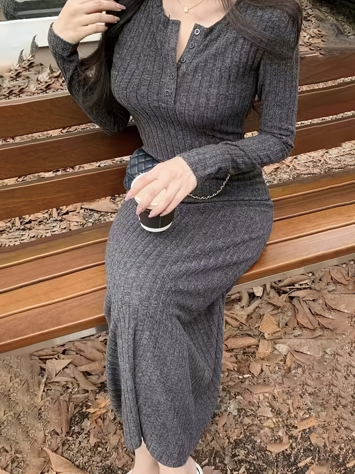 Katariina | Casual and Effortless winter Dress