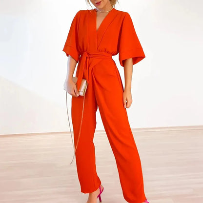 Analiza® | Simple jumpsuit with a V-neckline and short sleeves