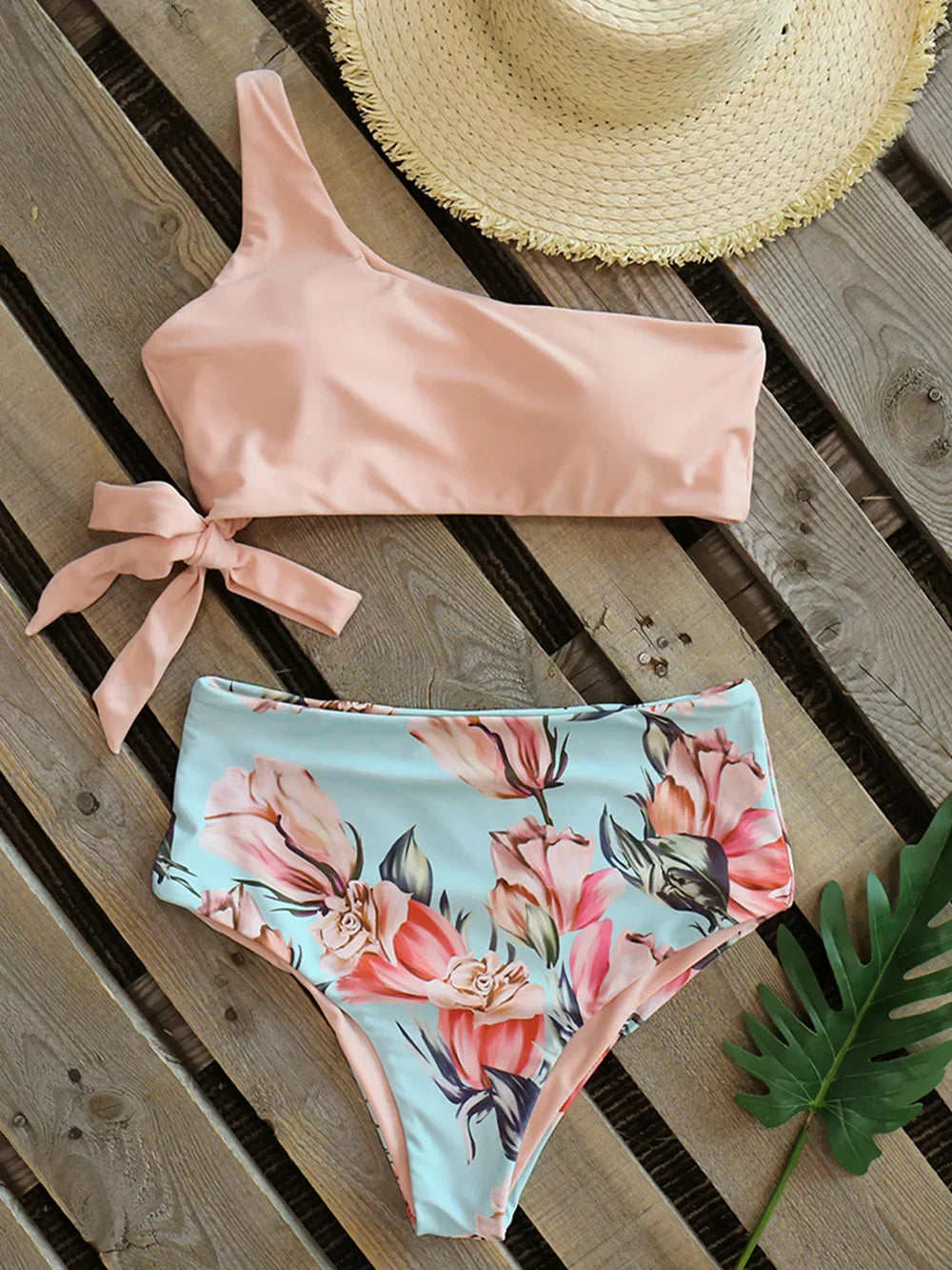 Evadne® | Luxurious and Cool Bikini