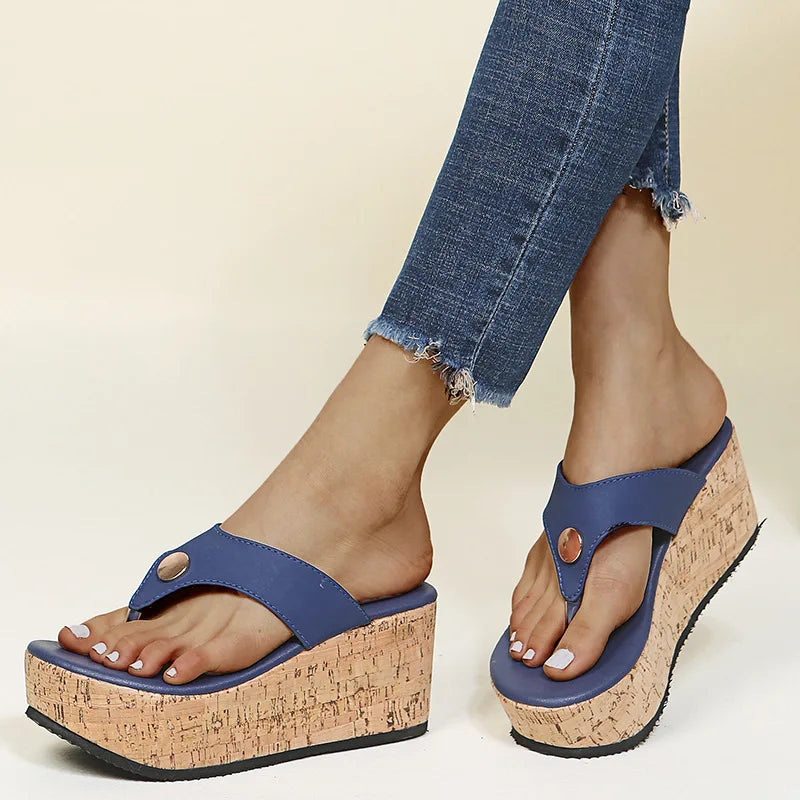 Aarushi® | Classic and breezy Sandals