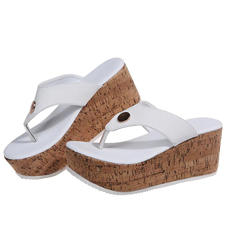 Aarushi® | Classic and breezy Sandals