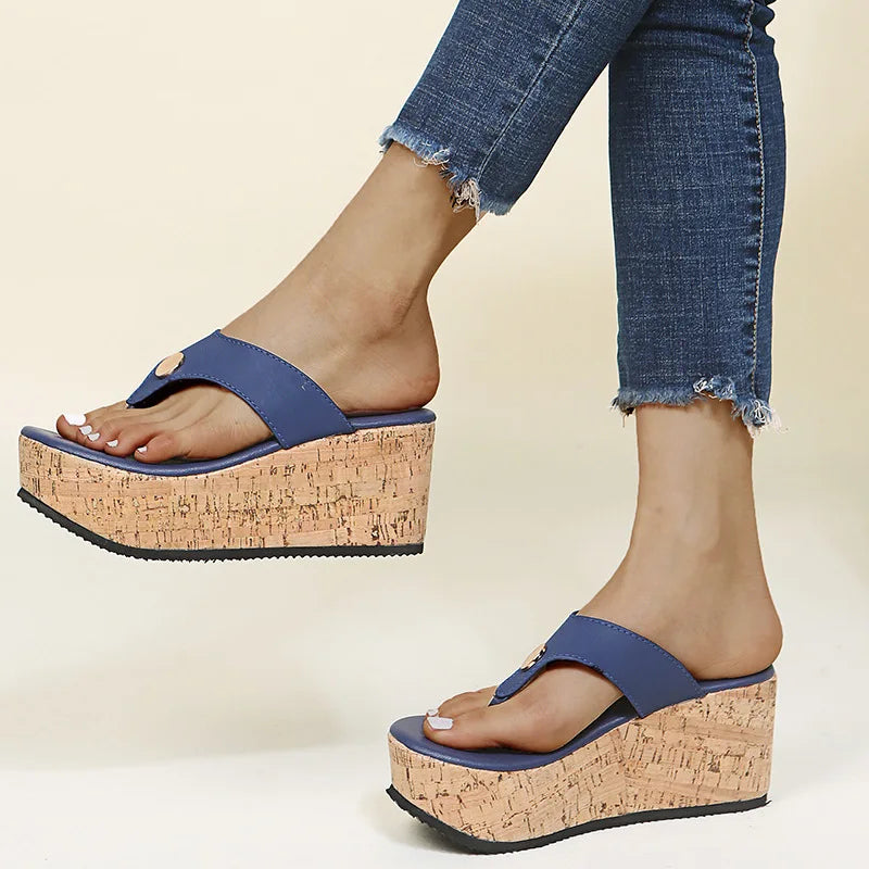 Aarushi® | Classic and breezy Sandals