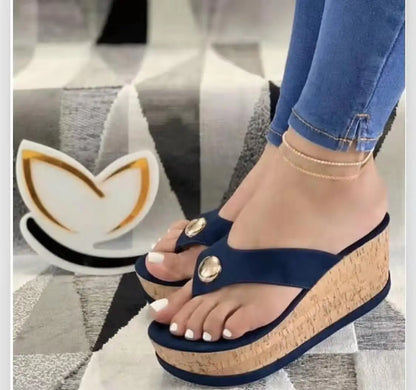 Aarushi® | Classic and breezy Sandals