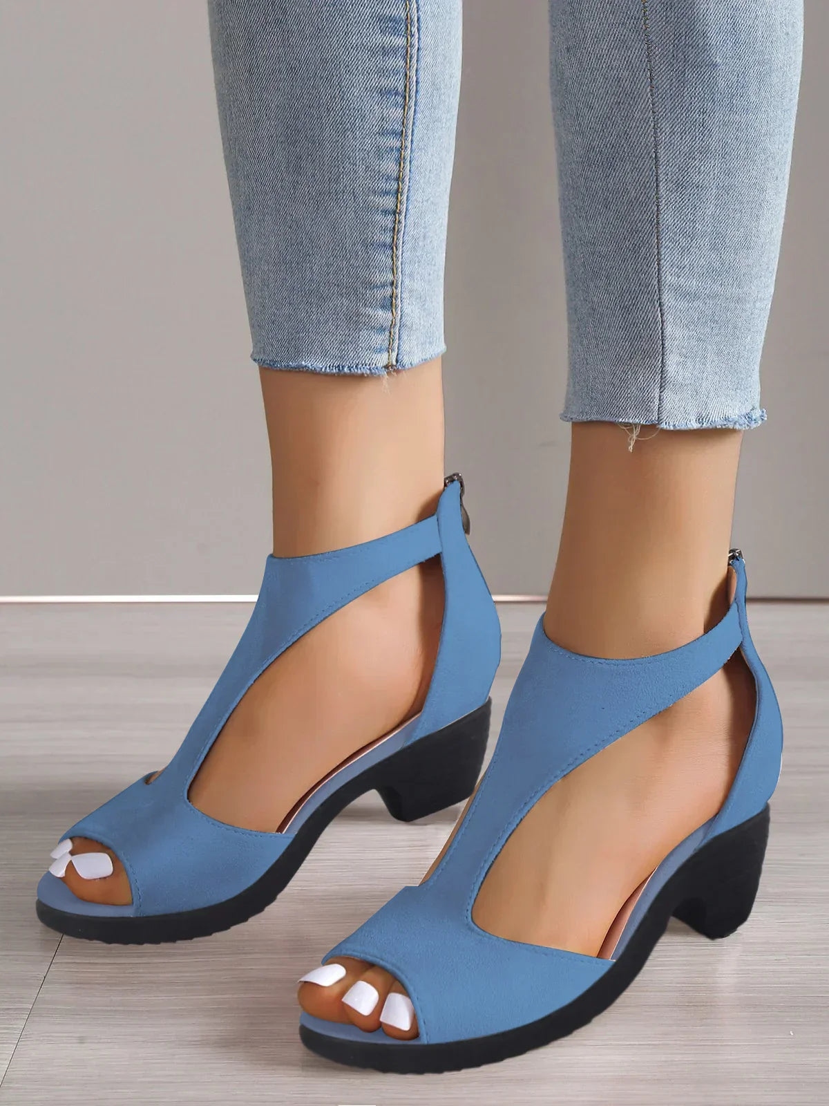 Charli | Casual and Relaxed general Sandals