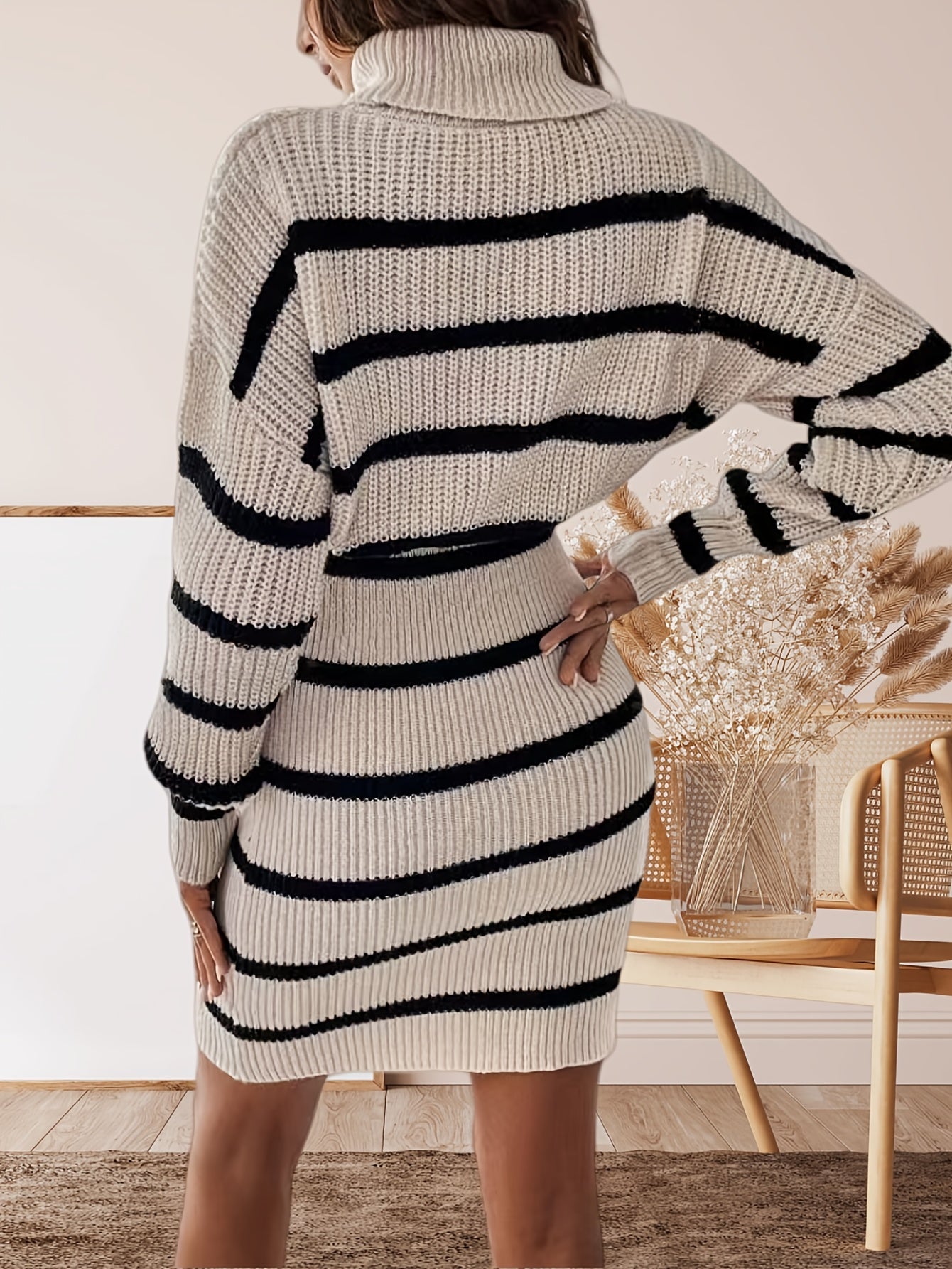 Xyrile | Relaxed and Timeless winter Dress