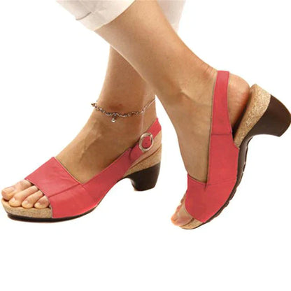 Nefertari | Relaxed and Stylish general Sandals