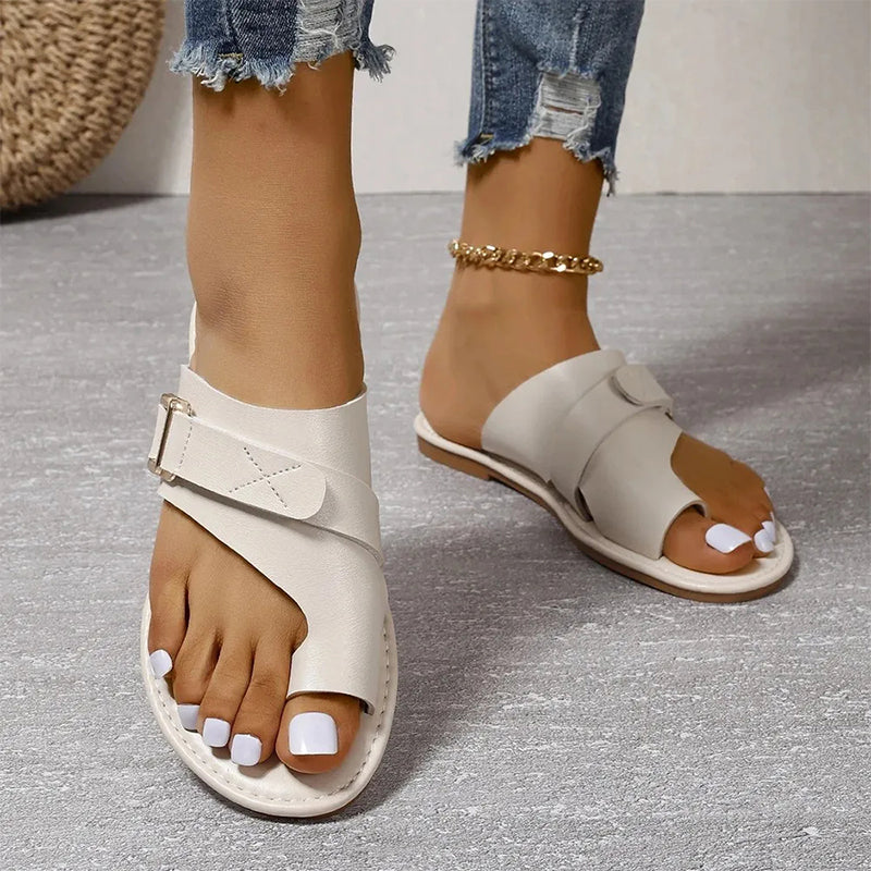 Brielle | Fashionable and Effortless general Sandals