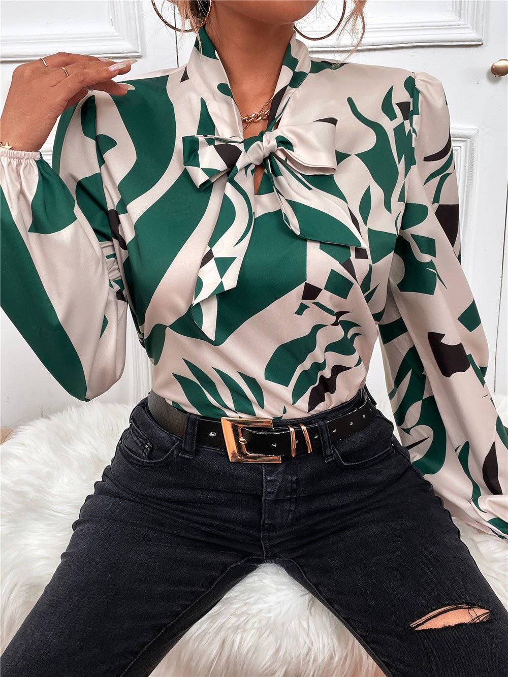 Lucienne | Timeless and Elegant winter Blouse